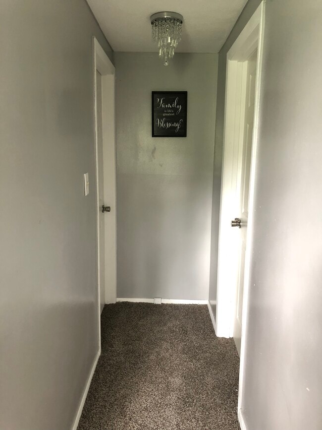 Photo - 4692 E 173rd St