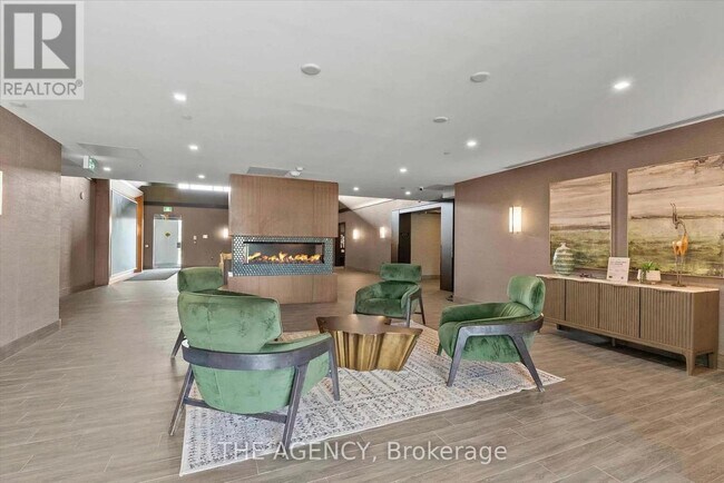 Photo - 450 Dundas St E Unit 101