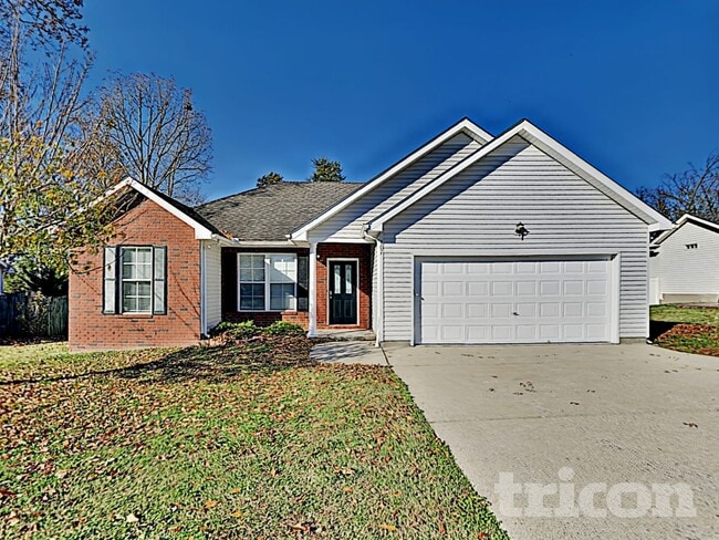 Photo - 407 Barking Dr