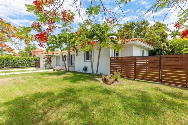 Photo - 501 SW 19th Rd