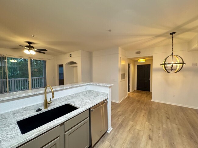 Photo - 2801 Chancellorsville Dr Condo Unit 1012