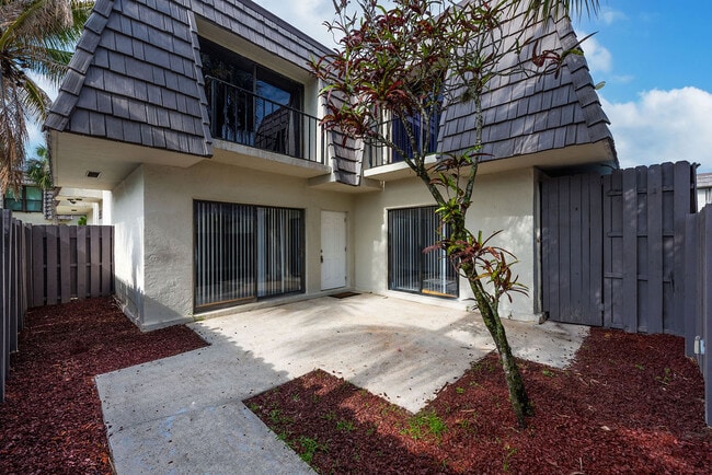 Photo - 1755 N Congress Ave