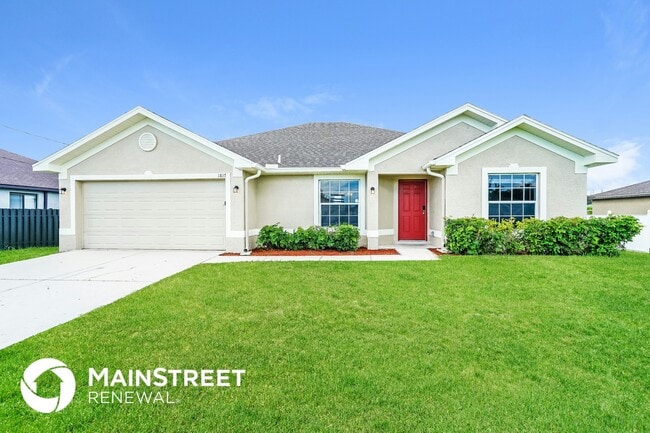 Building Photo - 1817 SW 12th Ln
