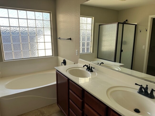 Photo - Skyline Ranch home