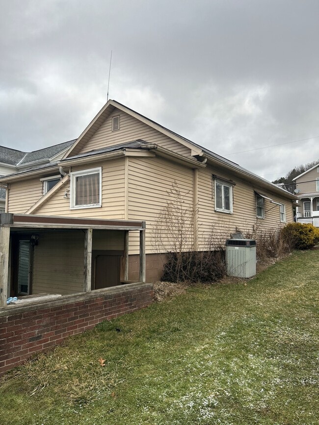 Photo - 218 Central Ave