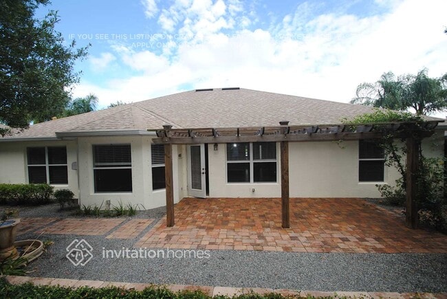 Photo - 1064 Kingfisher Way