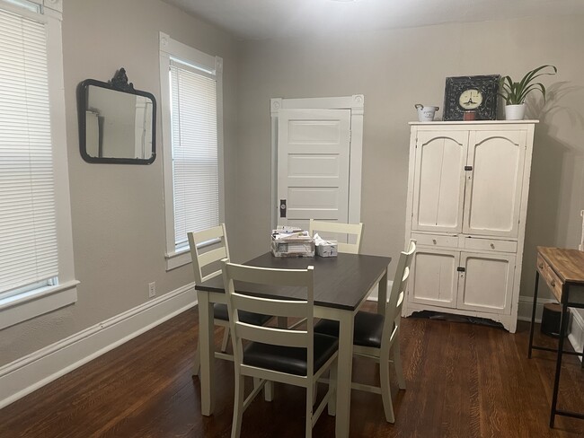 Photo - 1822 N Delaware St Unit 4