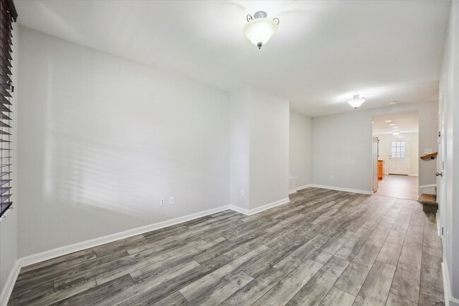 3 Bed 1.5 Bath Twin in West Chester Borough! - 3 Bed 1.5 Bath Twin in West Chester Borough!