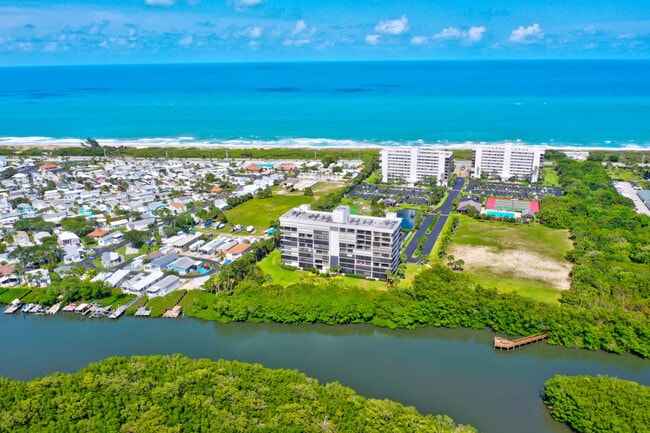 Photo - 5059 N Hwy A1A Unit 806