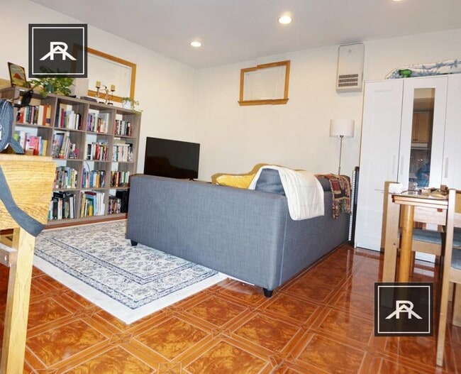 Photo - 1 bedroom in Brookline MA 02446 Unit 7