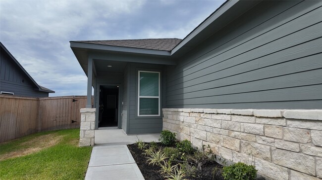 14190 Granger Pointe Ln
