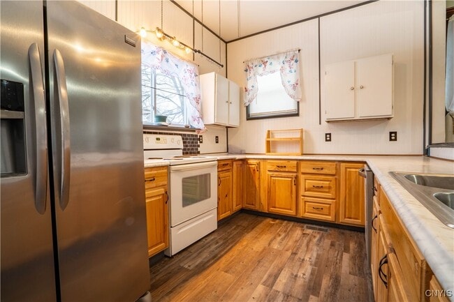 Photo - 13 W Monroe St