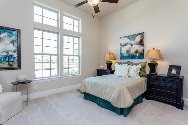 Photo - 2064 Bluestem Dr