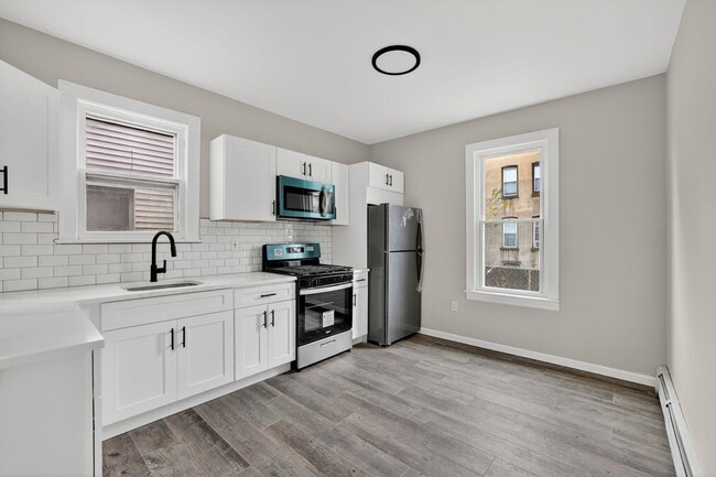 Photo - 107 Brown Pl Unit 1