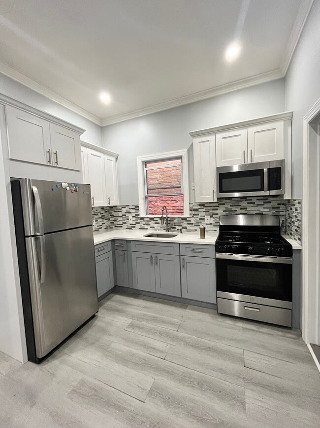 Photo - 5516 Hudson Ave Unidad 2R
