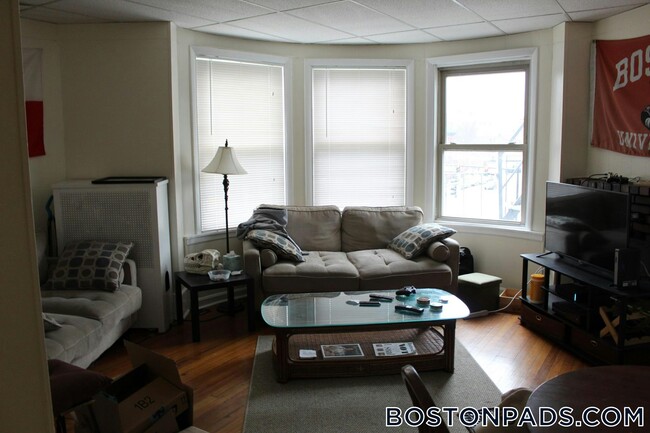 Photo - 879 Beacon St Apartment Unit 32