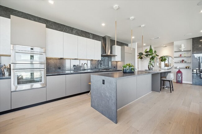 Photo - 1711 Allen Pkwy Unit 2506