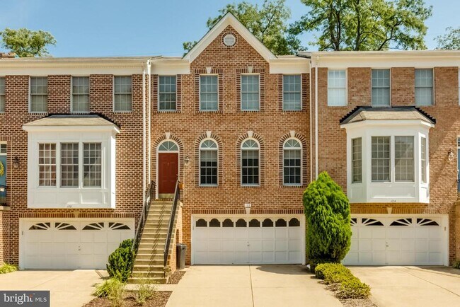 Photo - 122 Shepherdson Ln NE Casa Adosada