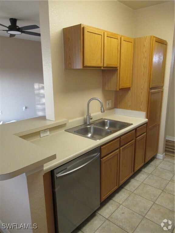 Building Photo - 7975 Preserve Cir Unit 1025 Rental