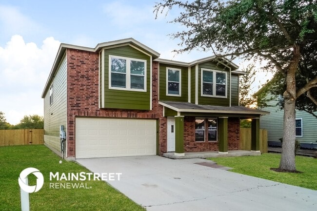 Photo - 205 Hinge Loop