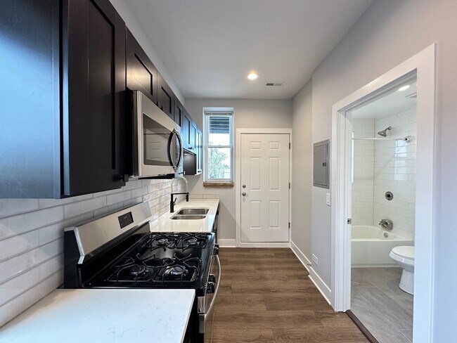 Photo - 4411 N Kimball Ave Unit 4