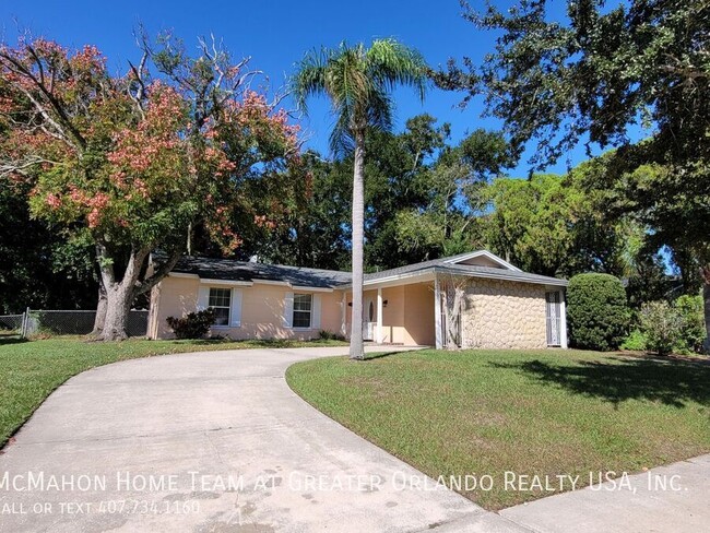 Building Photo - 10 Winding Ridge Rd