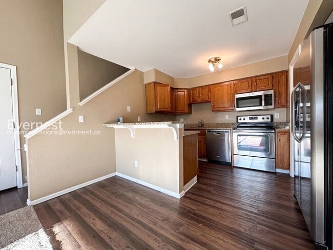 Photo - 12043 W Cross Dr Unit APT 301