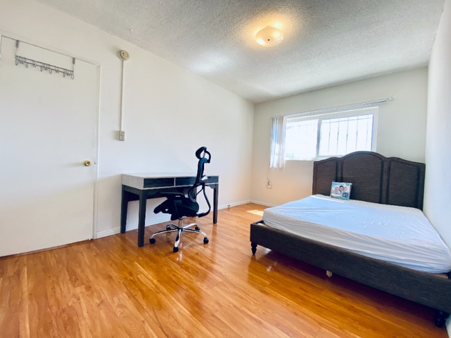 Photo - 11510 Ohio Ave Unit 3