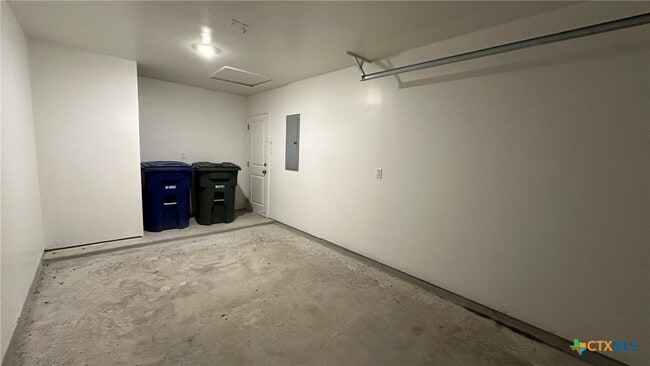 Photo - 1209 Lehmann Dr