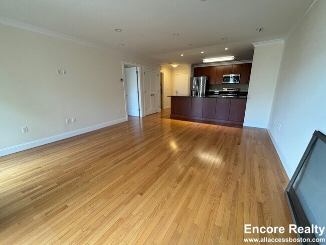 1485 Beacon St Unit 708