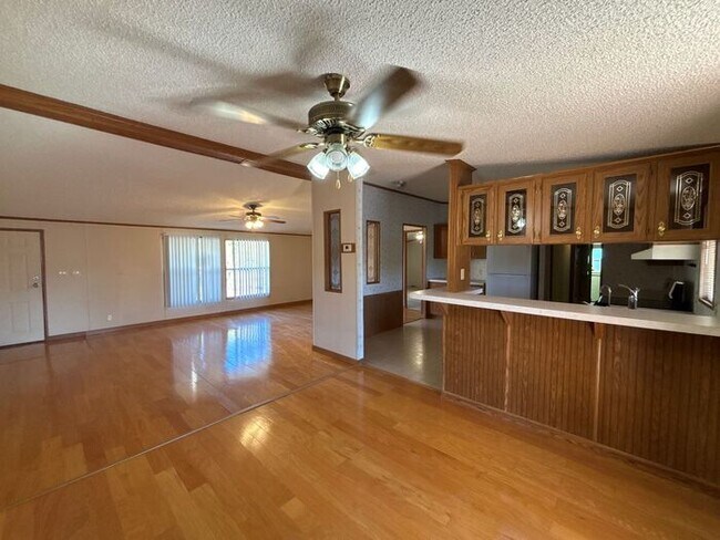 Photo - READY TO VIEW NOW! Adorable 3 Bed 2 Bath Home in New River NO HOA