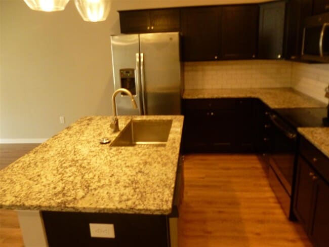 Photo - 1330 N Dodge St Ct