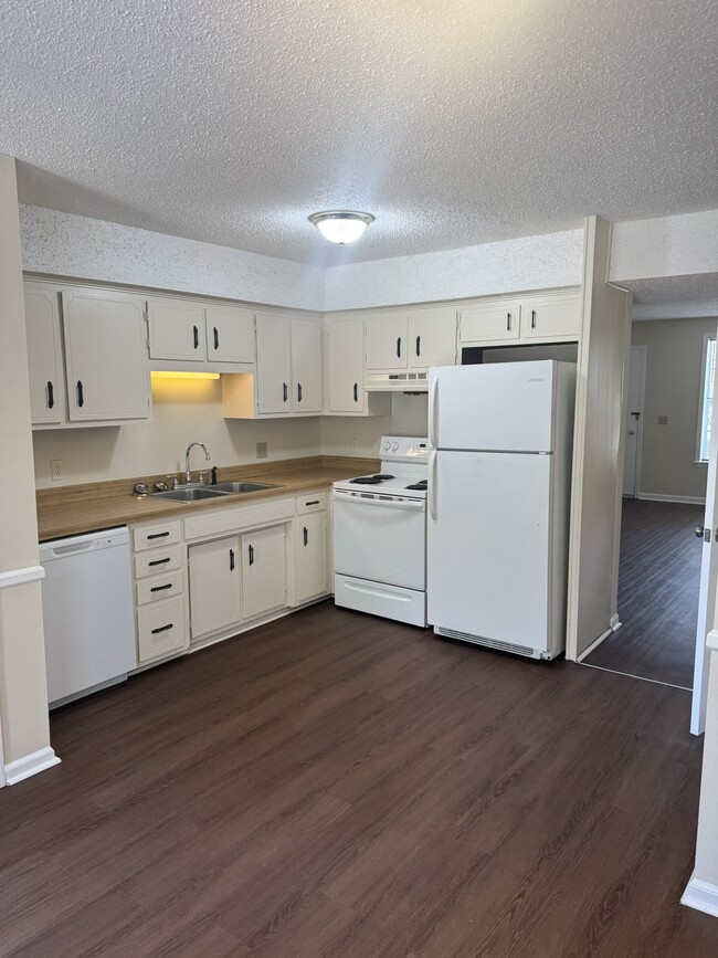 Photo - 7482 Harrow Dr