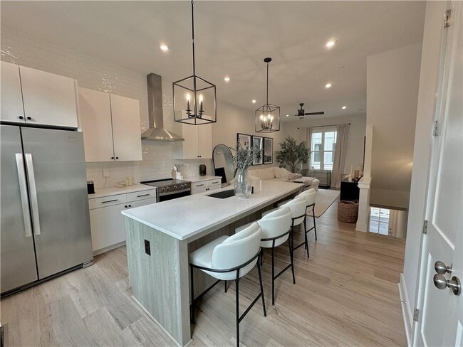 Photo - 192 Chestnut Cir