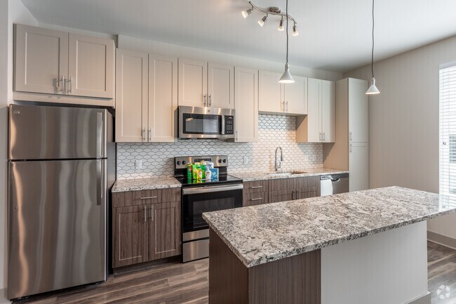 1BR, 1BA - Palazzo