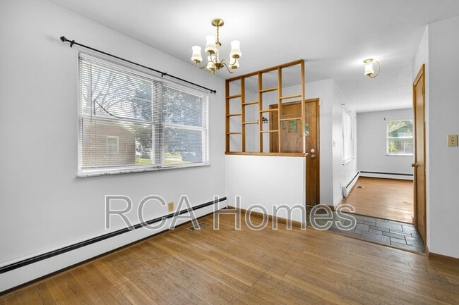 Photo - 1508 Castle Ave