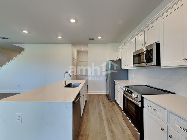Photo - 3215 Carthage Ave