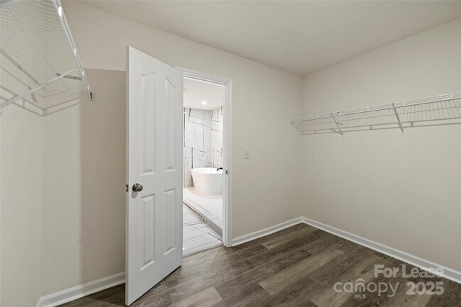 Photo - 11824 Paver Ln