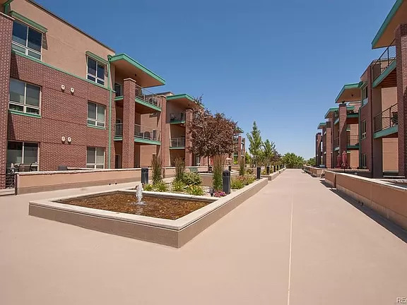 Building Photo - 1053 W Century Dr Unit 103 Rental