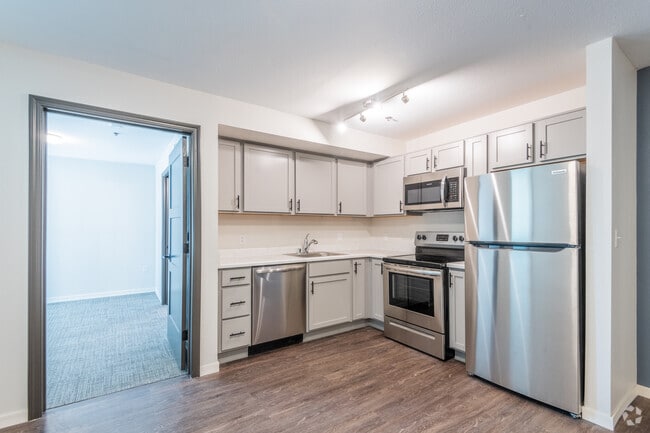 1BR, 1BA