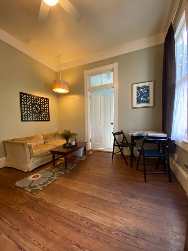 Photo - 203 W 35th St