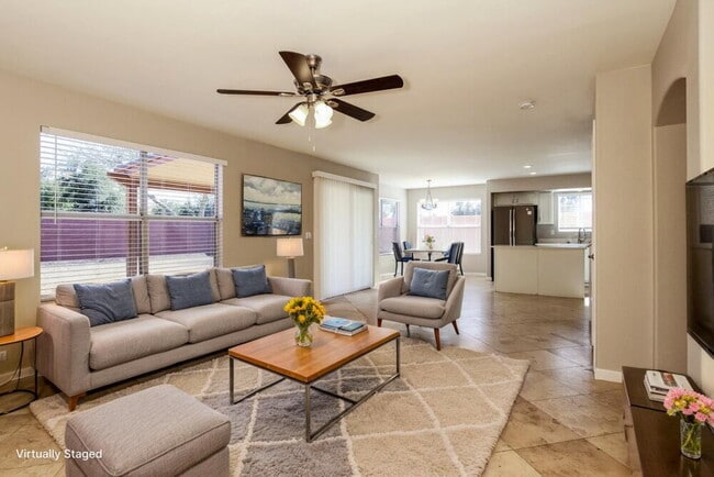 Photo - 2401 N 125th Dr