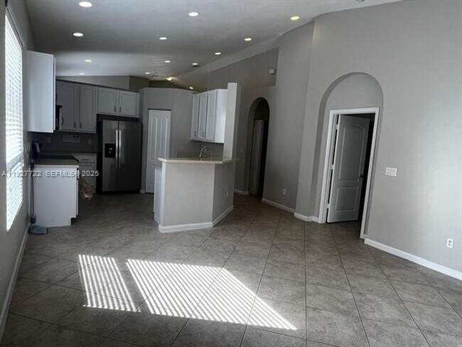 Photo - 2219 Portofino Ave