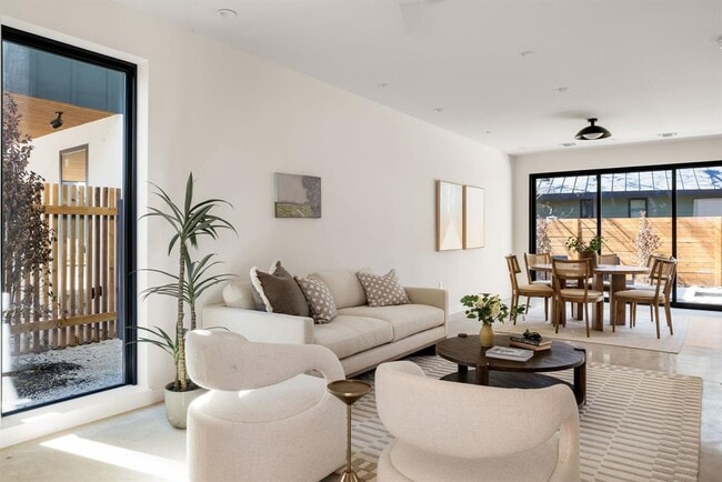 Photo - 3412 Gonzales St Unidad 2