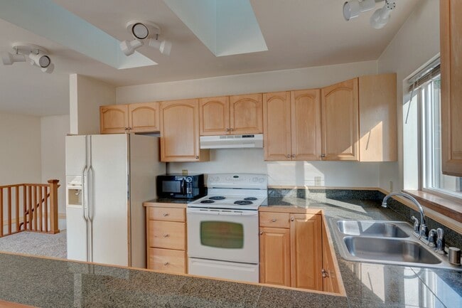 Photo - 2 bedroom and 2.5 Bath - Admirals Cove Home