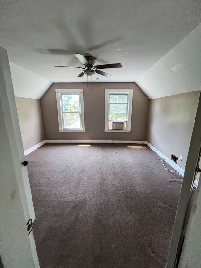 Photo - 253 Orchard St Unit 3