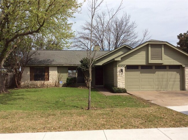 Photo - 2103 Bluebonnet Dr House