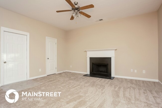 Photo - 6887 Smoke Ridge Dr