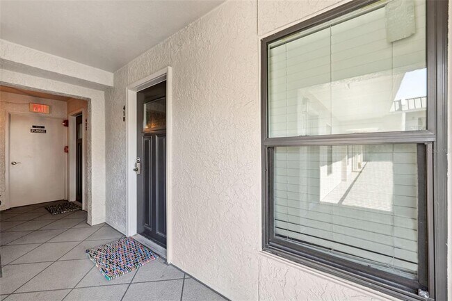 Photo - 105 4th Ave NE Unidad 418