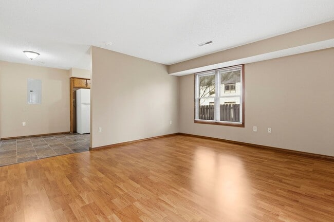 Photo - 2 Bedroom Townhome- Springfield